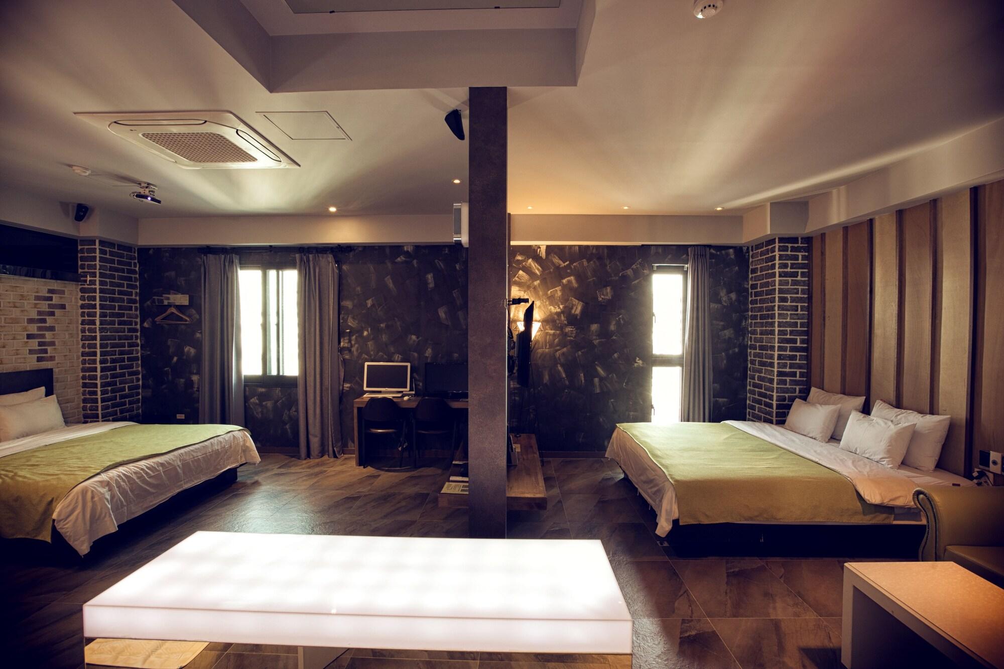 בוסאן Hotel 109 מראה חיצוני תמונה