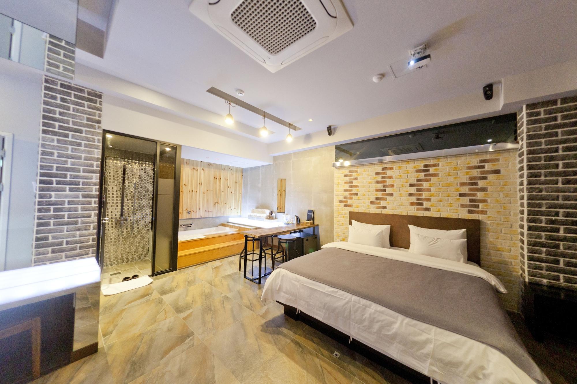 בוסאן Hotel 109 מראה חיצוני תמונה