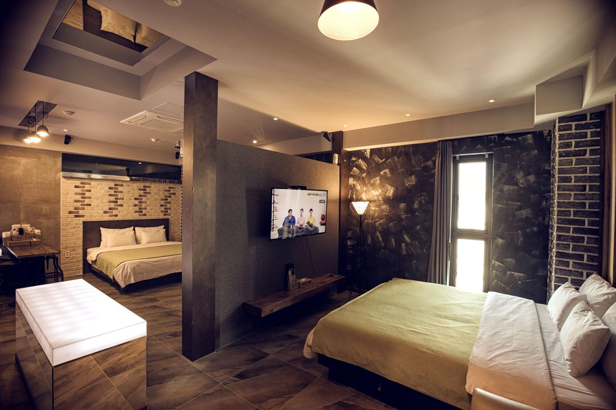 בוסאן Hotel 109 מראה חיצוני תמונה