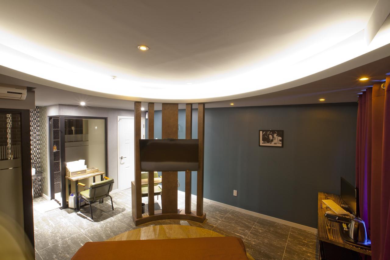 בוסאן Hotel 109 מראה חיצוני תמונה