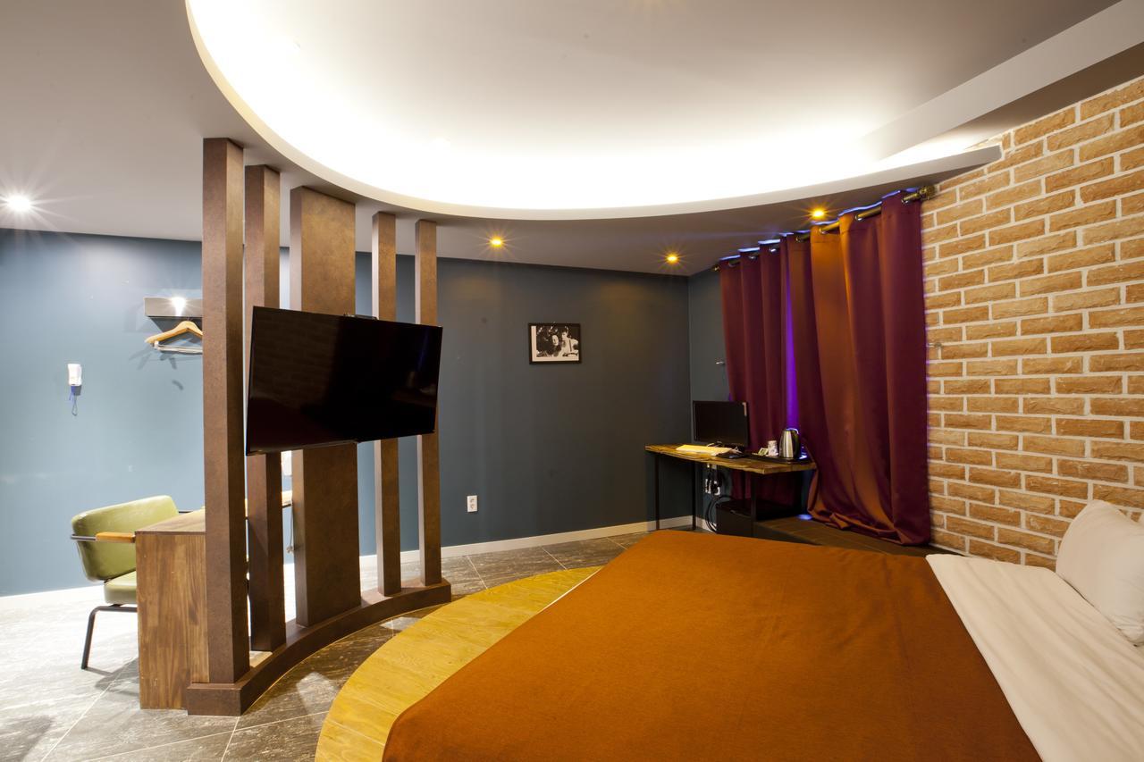 בוסאן Hotel 109 מראה חיצוני תמונה