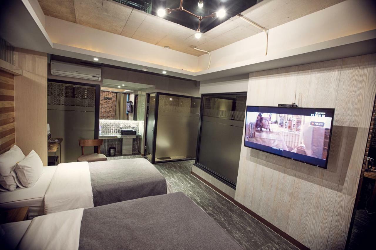 בוסאן Hotel 109 מראה חיצוני תמונה